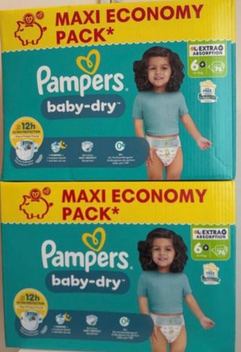 2 cartons de couches Pampers  taille 6+