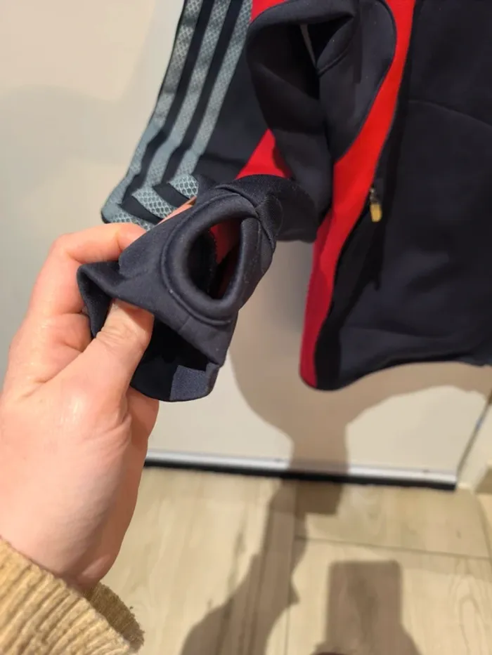 Veste adidas taille 12 ans - photo numéro 2