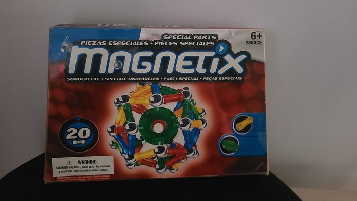 Jeu de construction magnetix 60 pièces Magnetix Special parts manque 1 ^pièce - photo numéro 4