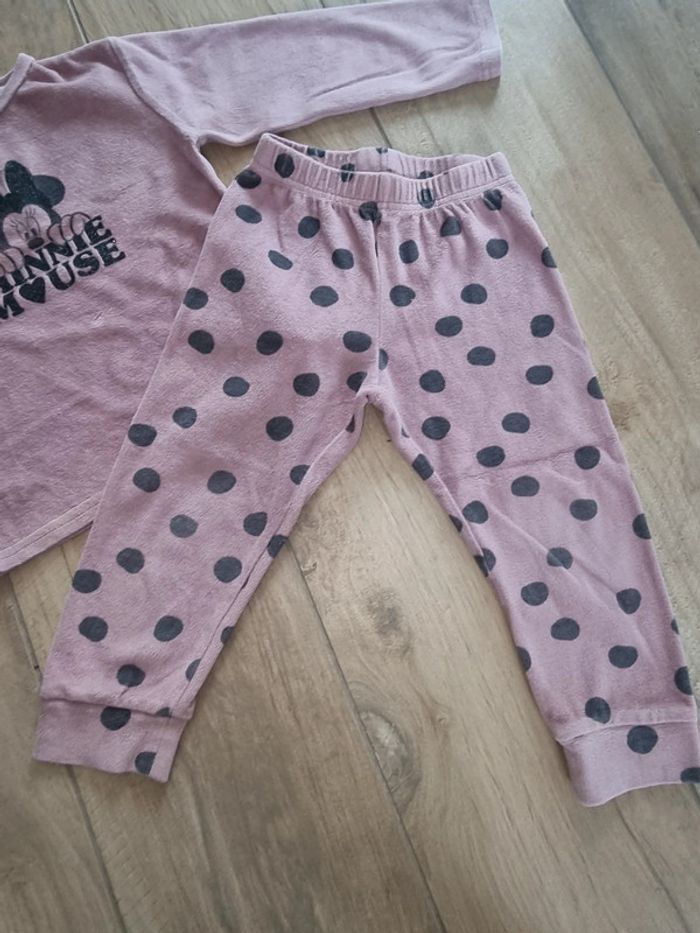 Pyjama minnie 3 ans - photo numéro 2
