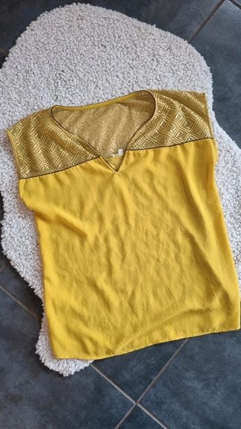 Tee shirt grain de malice jaune M manche épaules dentelles