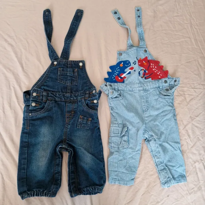 2 salopettes 9 mois