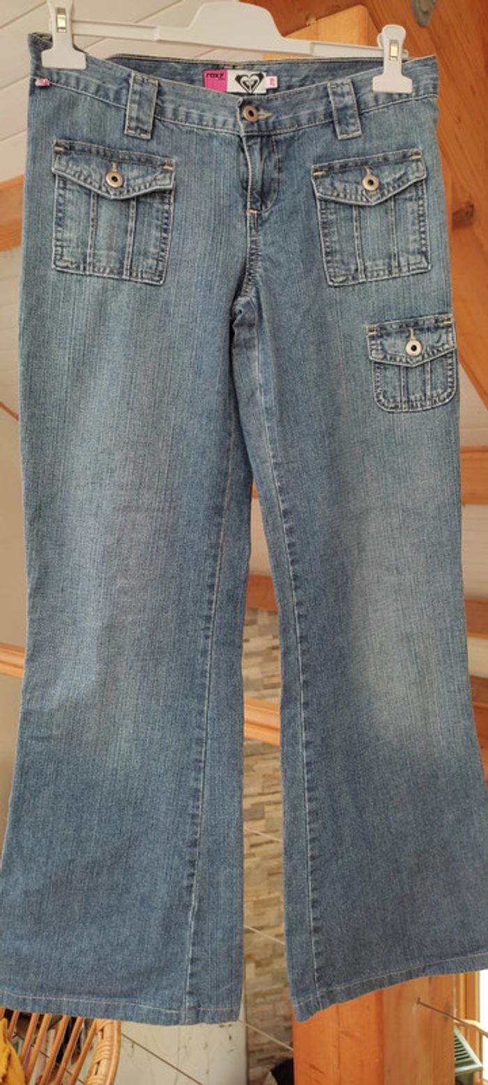 Jean pantalon  Roxy bas évasé 38 - photo numéro 2