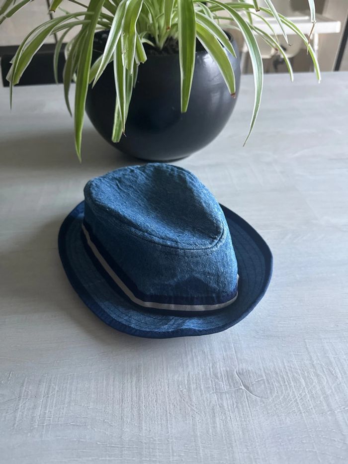 Chapeau