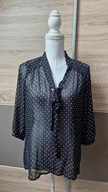 Blouse manches 3/4 .