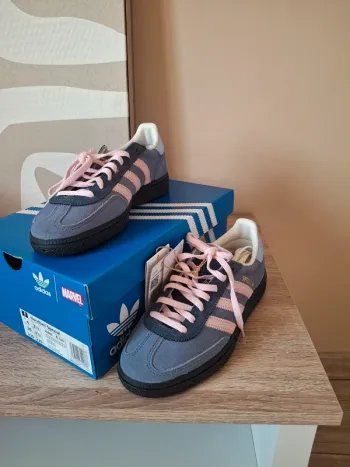 Adidas Spezial  Édition Limitée  Marvel Dr Strange