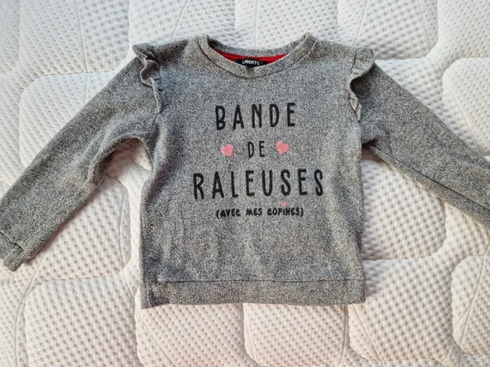 Pull léger fille Liberto gris raleuses 6 ans