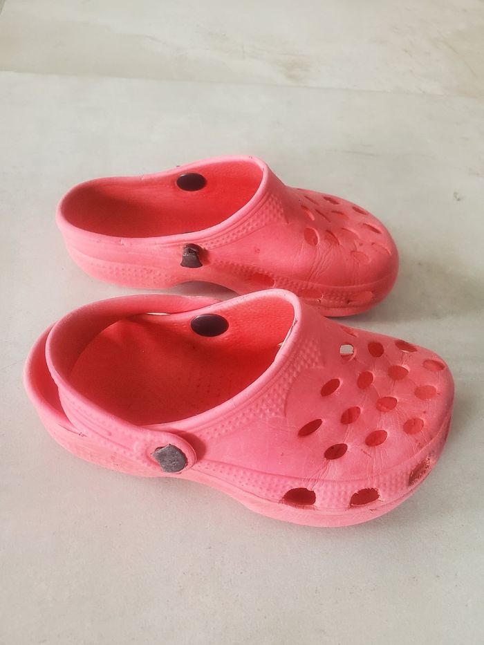 Don donne P 26 crocs - photo numéro 3