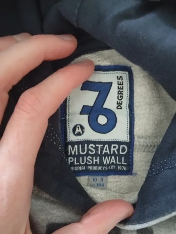 t-shirt en coton épais avec capuche - photo numéro 2