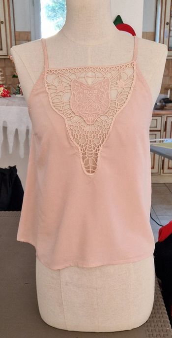 Debardeur Undiz broderie rose clair taille S