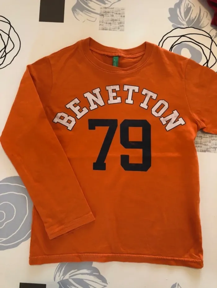 Tee-shirt Benetton 6/7 ans