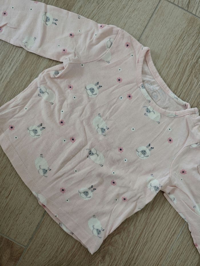 T-shirt manches longues rose clair imprimé moutons FPC 18 mois - photo numéro 1