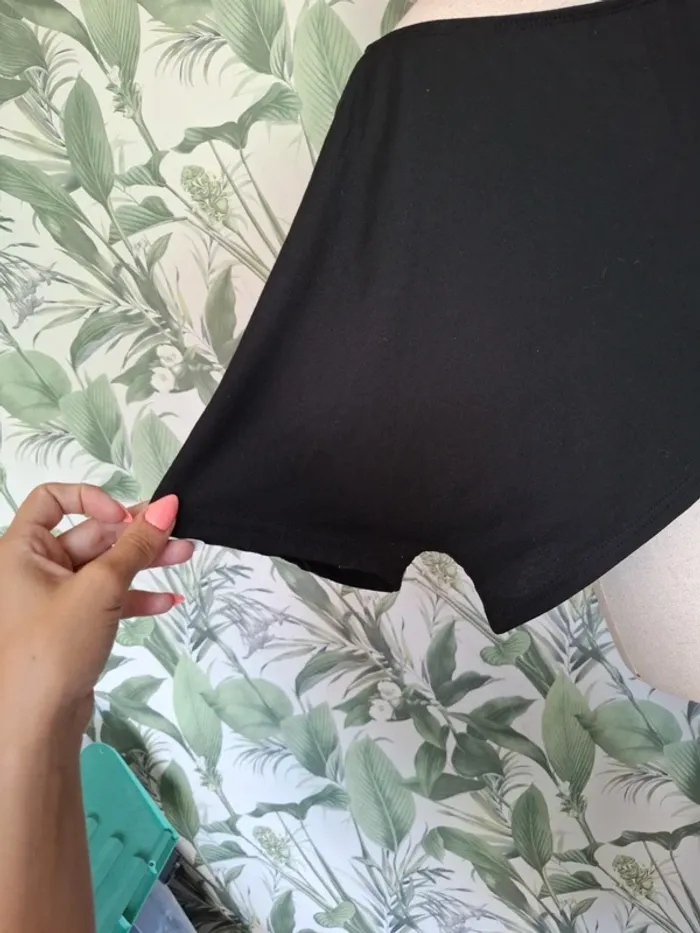 Crop top shein - photo numéro 3