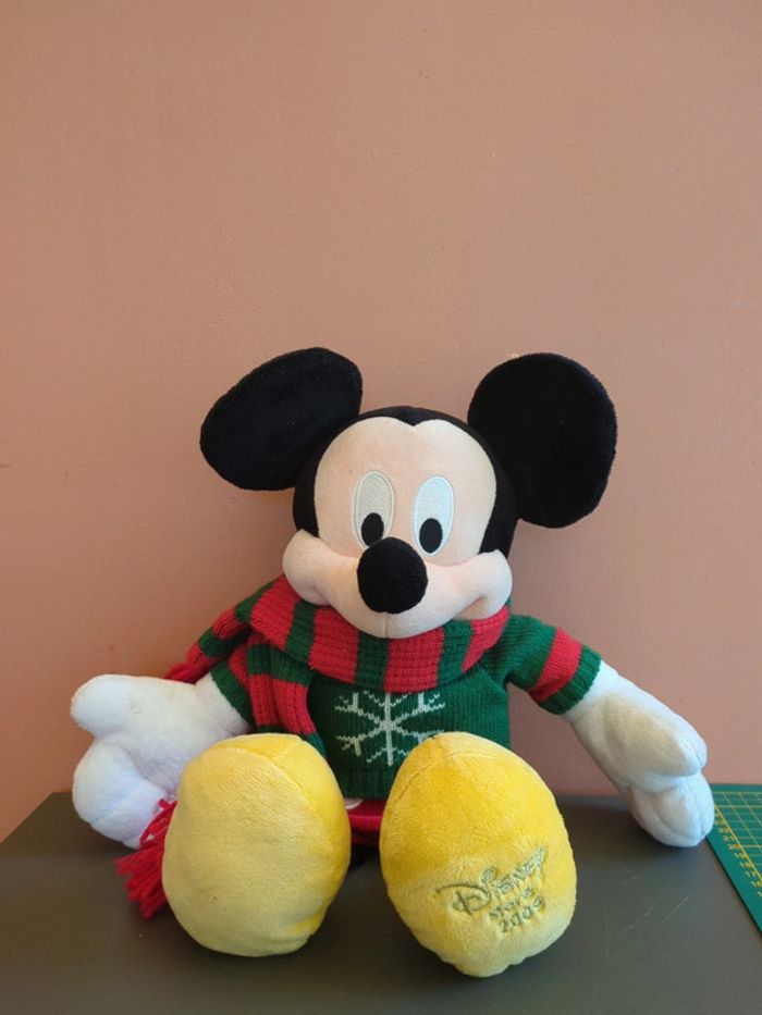 peluche Mickey Disney store 2009