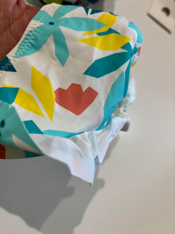 Maillot Okaidi 6 ans - photo numéro 3