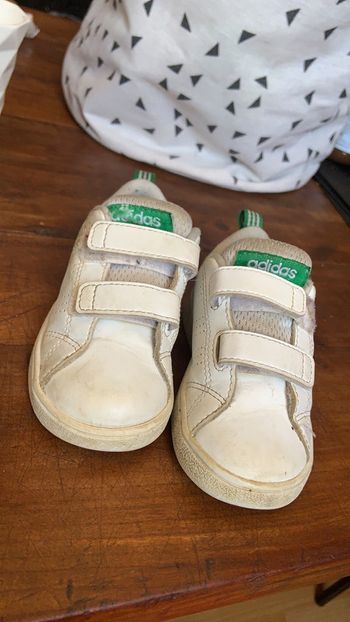 Adidas t 23