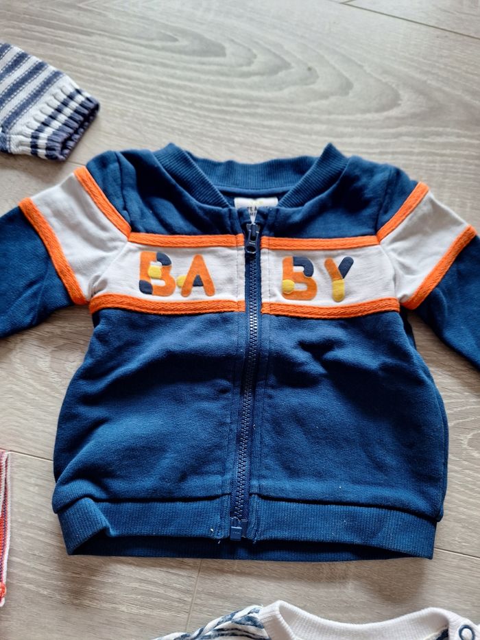 Lot de vêtements Garçon 3 mois - photo numéro 5