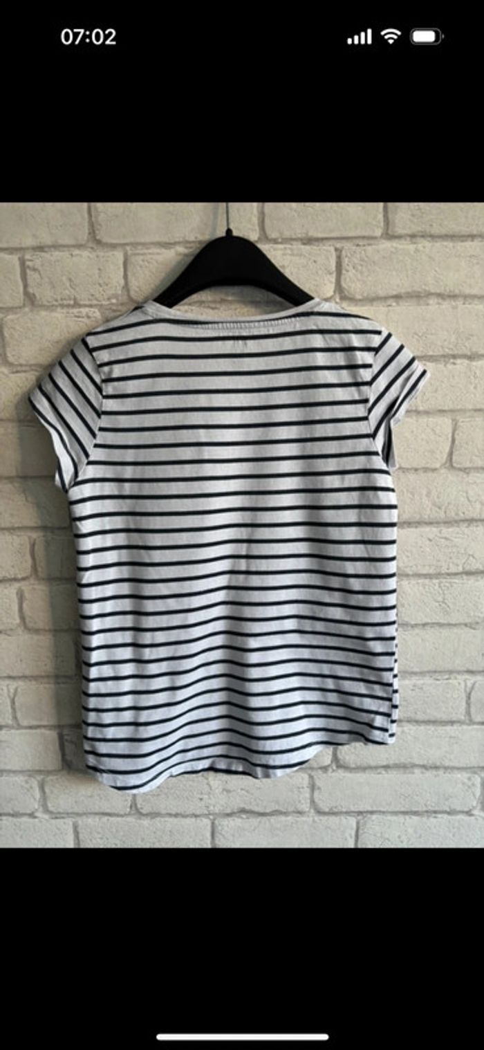Tee shirt h&m taille 10 ans - photo numéro 2