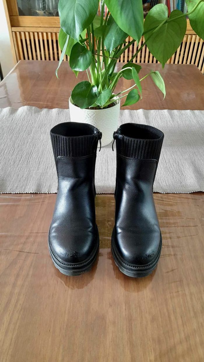 Bottines boots noires Gémo pointure 34 - photo numéro 2