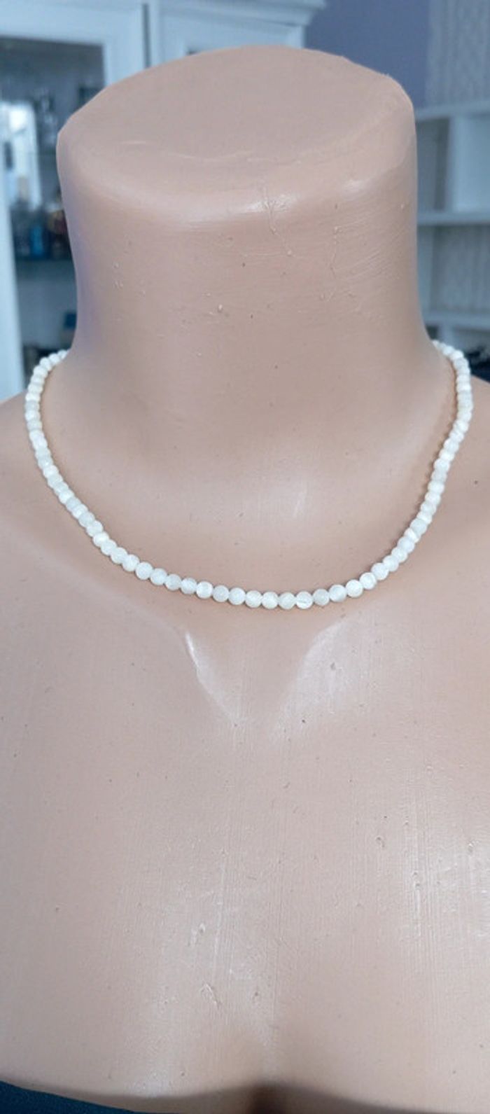 Collier perles de nacre - photo numéro 1
