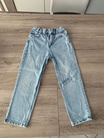 Jean 8 ans troué straight