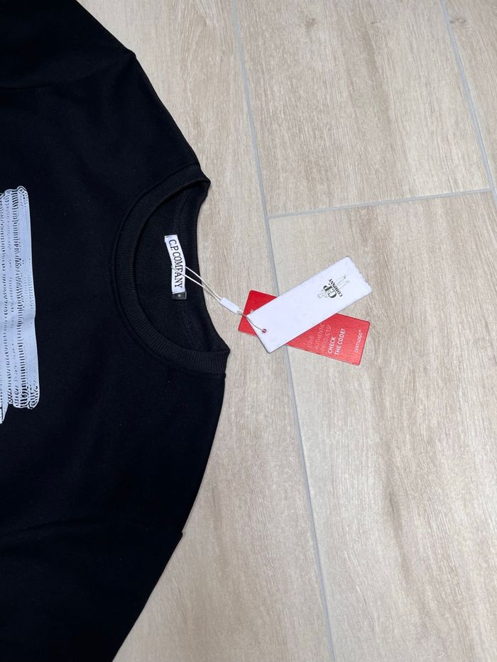 Pull sans marque neuf avec étiquette - photo numéro 3
