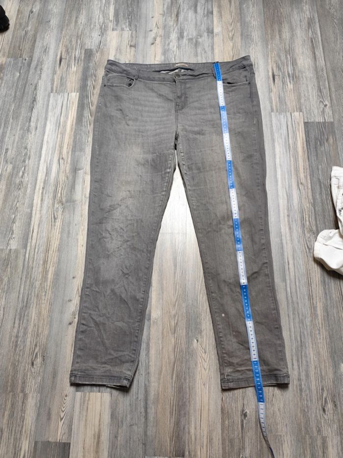 Jean T52