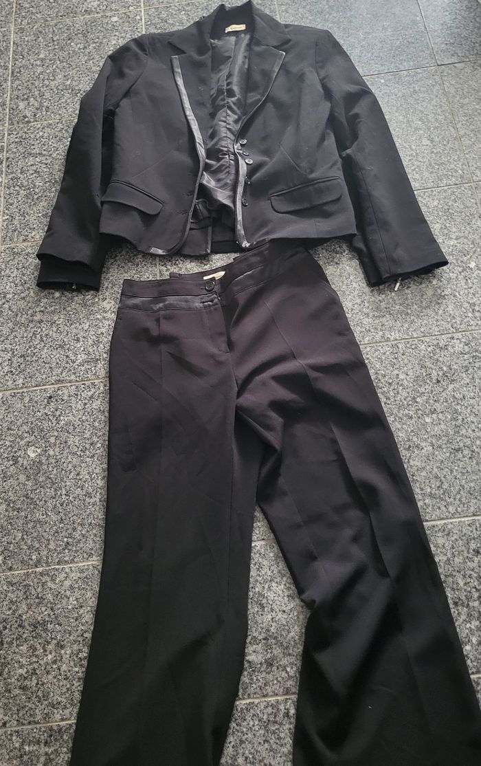 Vêtements dame quasi neuf - photo numéro 2
