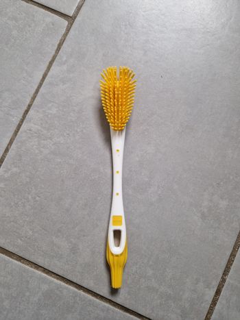 Brosse à biberon