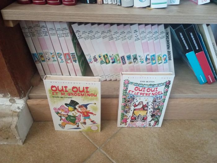 Lot collection bibliothèque rose Oui-Oui