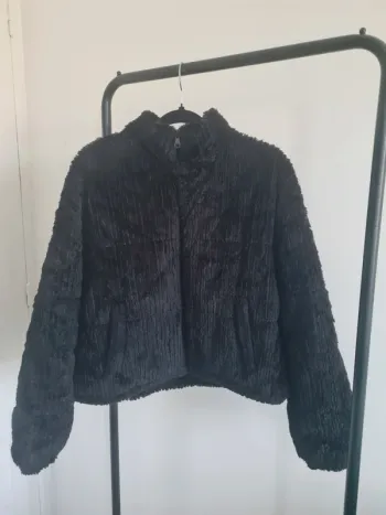 Doudoune velours noir / veste sherpa polaire