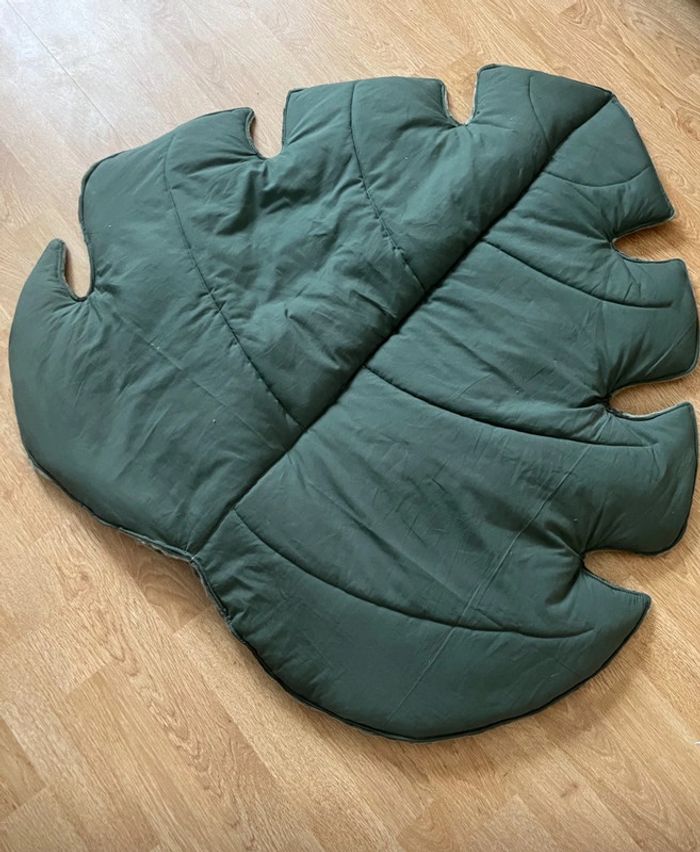 Tapis feuille xl neuf
