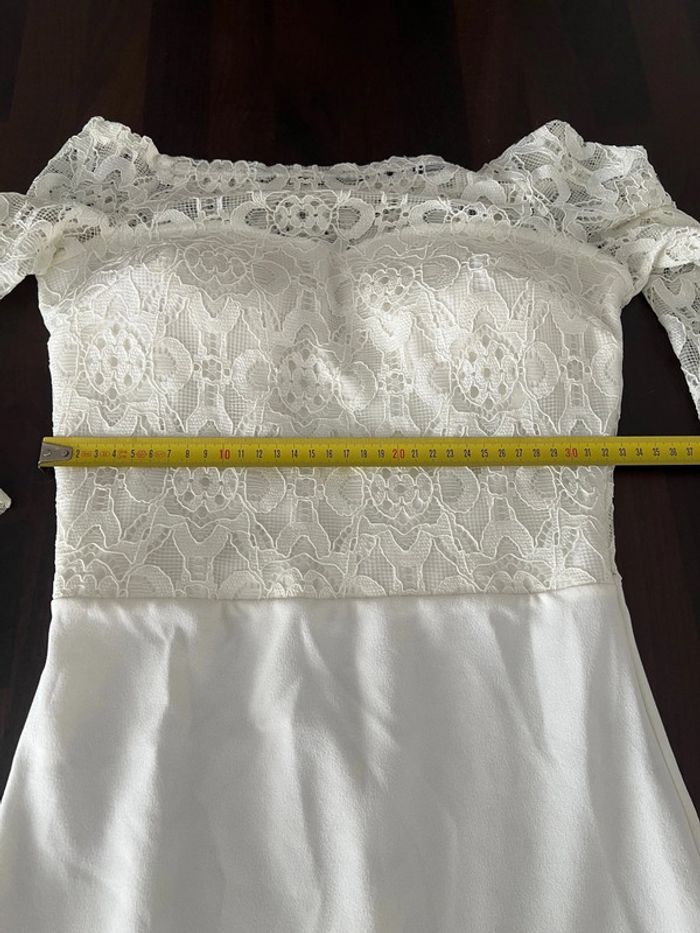 Jolie Robe de cérémonie dentelle parfait état taille 38 - photo numéro 6