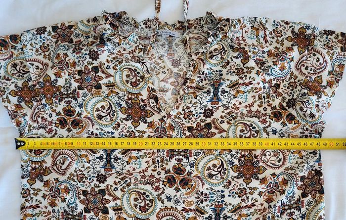 Blouse manches courtes à motifs imprimé cachemire écru rouille bleu Camaïeu Taille 38 - photo numéro 7