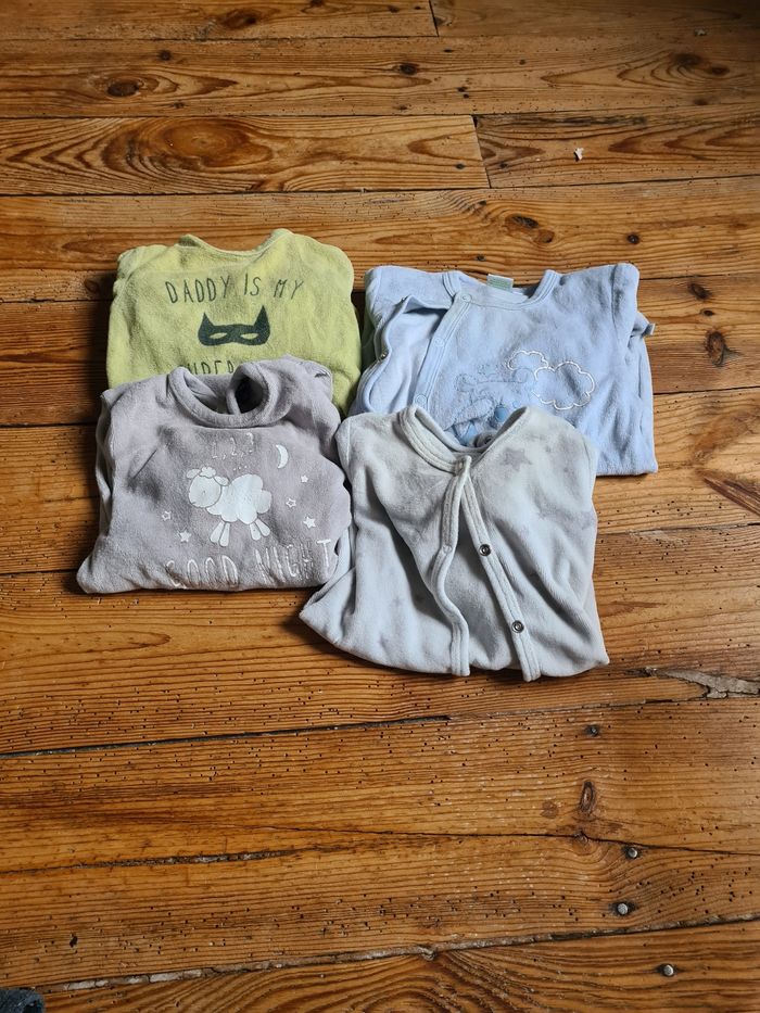 Lots de vêtements garçon 6 mois il n'y a pas toute les photos - photo numéro 3