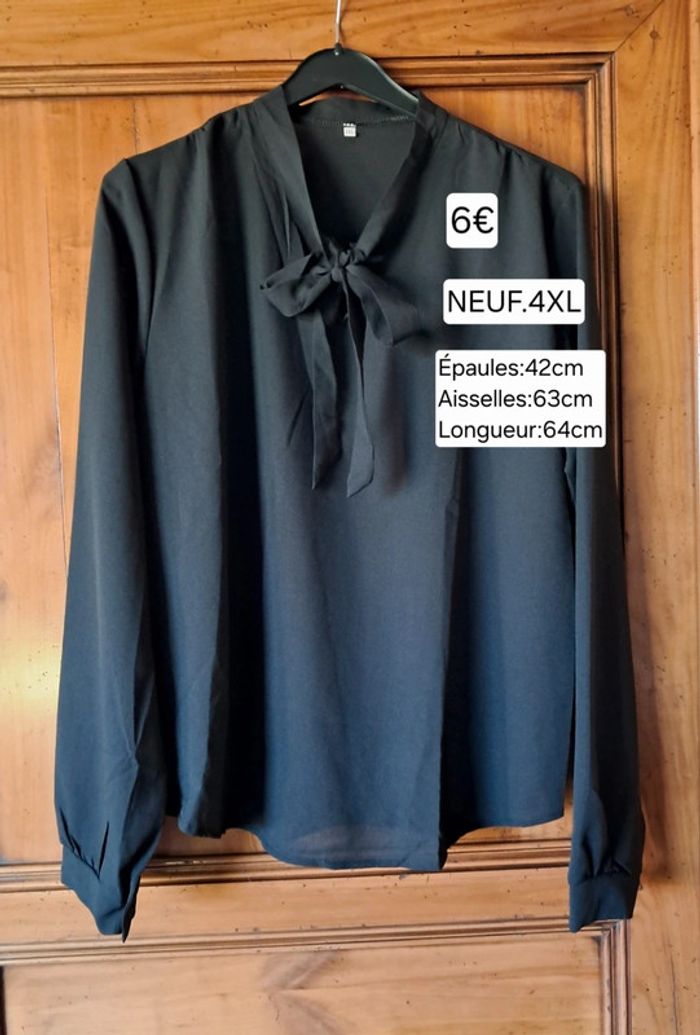 Blouse NEUVE pour femme Taille 4XL