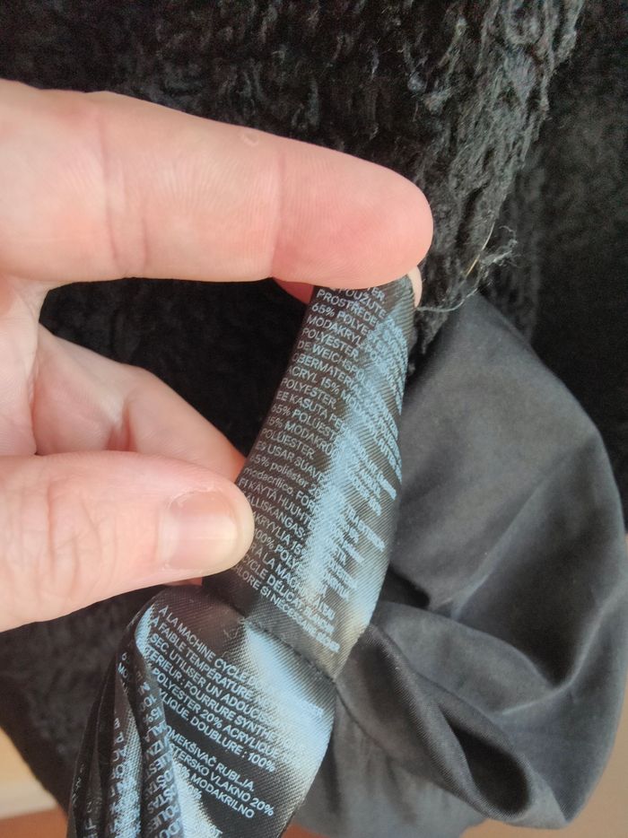 Manteau fausse fourrure - photo numéro 3