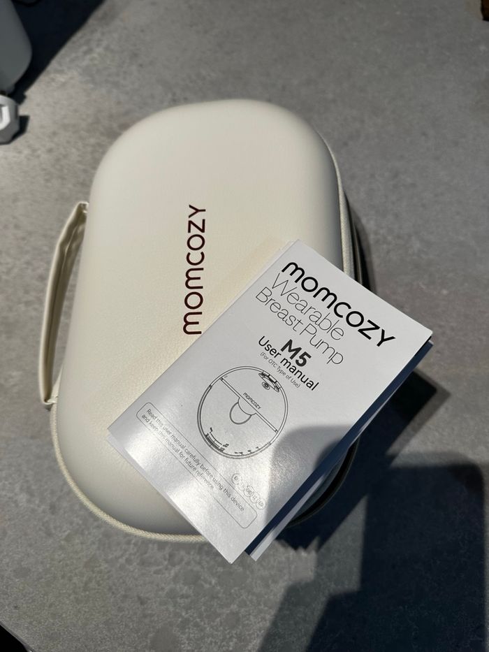 Momcozy M5 Tire-Lait Electrique Mains Libres Portable, de la Bouche de Bébé Bride à Double Étanchéité, 3 Modes & 9 Niveaux Réglables - photo numéro 5