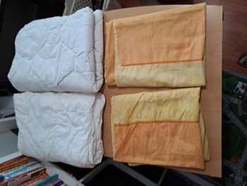 Lot 2 couettes + 2 housses