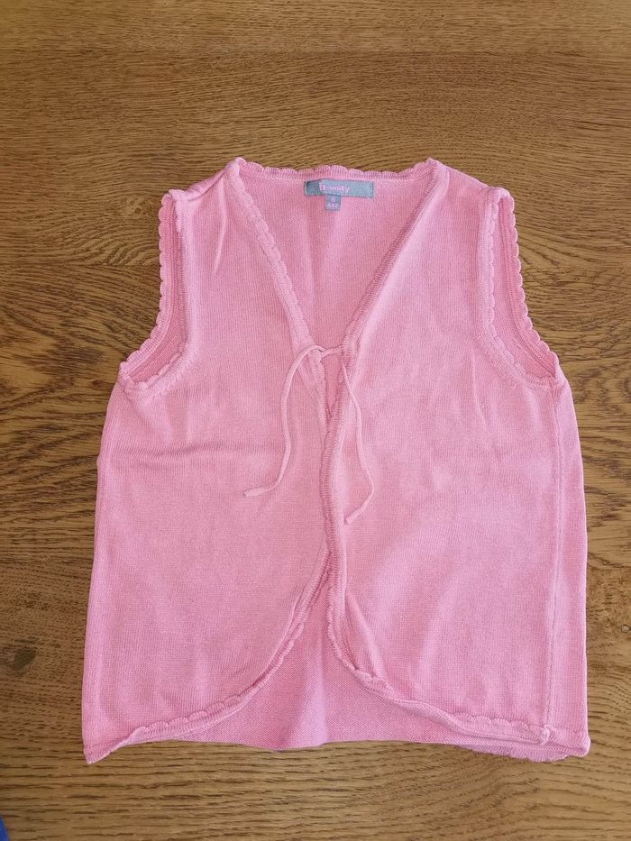 Lot de 5 articles fille printemps/été , 6 ans , très bon état - photo numéro 2