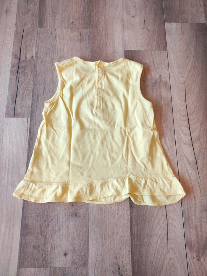 Tee-shirt 3 ans en TBE - photo numéro 3