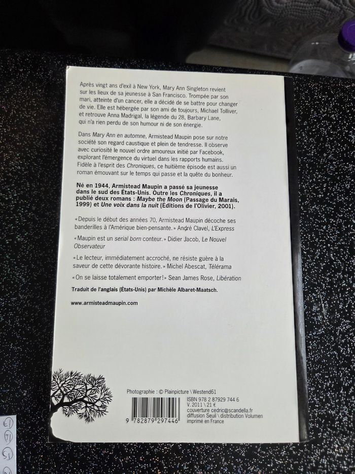 Livre broché Mary Anne en automne