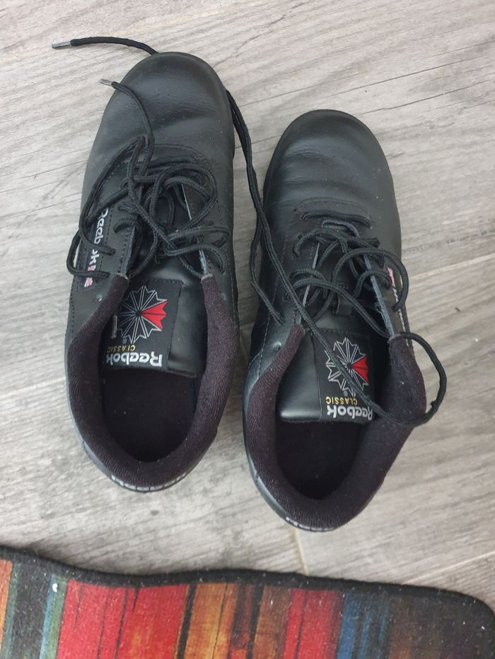 Baskets Reebok noires