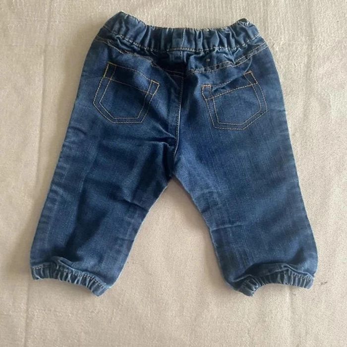 🌀 Pantalon en Jean Bébé Kiabi 🌀 - photo numéro 2