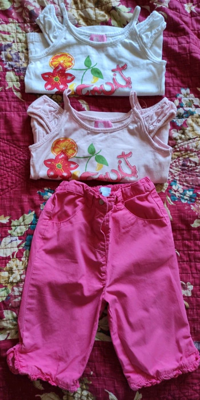 Lot 3 vêtements été 18 mois