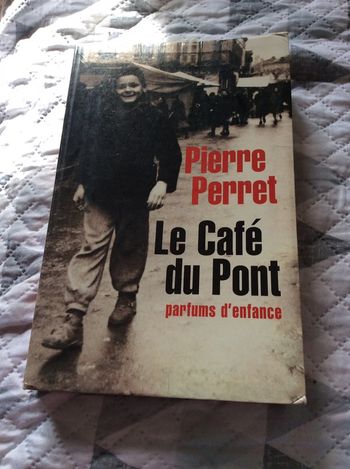 #le café du pont Pierre Perret