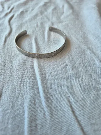 Bracelet