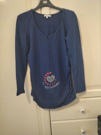 Tee shirt de grossesse . Taille S (36 )