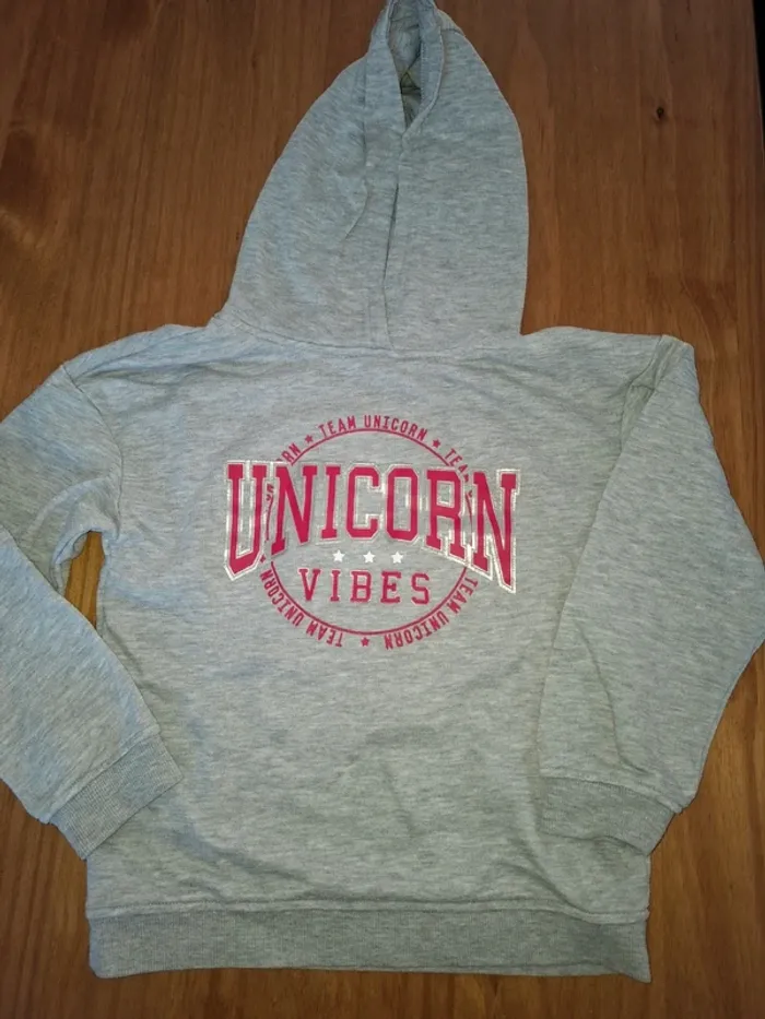 Sweat gris à capuche 9/10 ans Primark