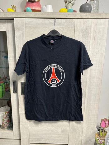 Teeshirt paris saint germain taille S neuf